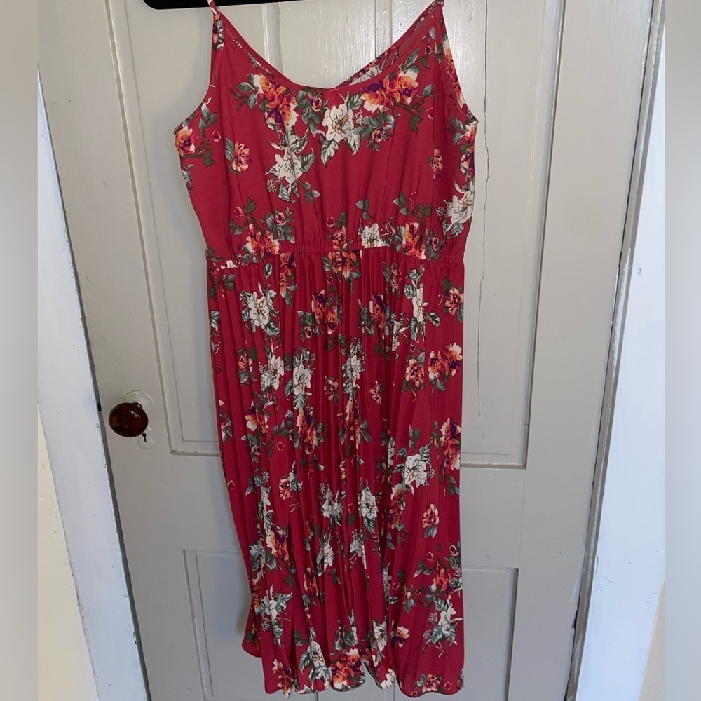 Xhilaration Red and White Multicolor Pleated Maxi Sundress Adjustable Straps - Picture 7 of 7